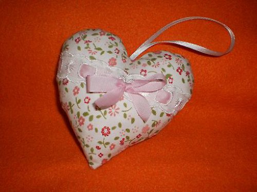 SLEVA Romantická srdíčka 4 — foto 1