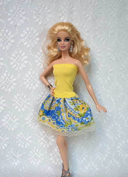 Letní natahovací šaty — foto 1