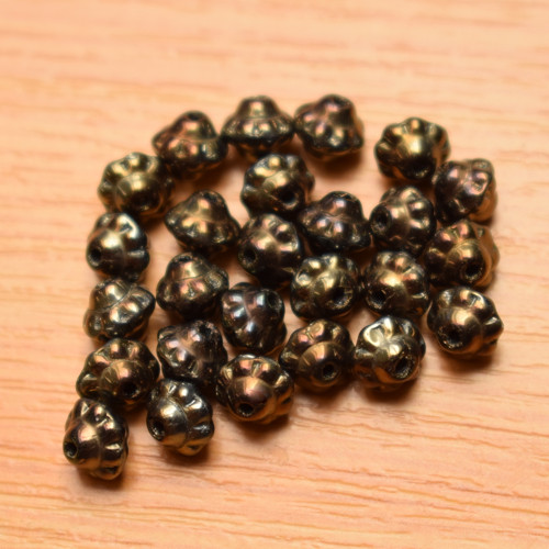 Mačkané korálky - 5,5mm -30 kusů — foto 1