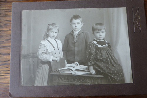 Růža, Zdena, Mařa... kabinetní fotografie