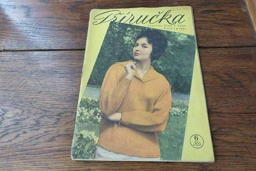 Příručka časopisu Žena a Móda, 4/1961 — foto 1