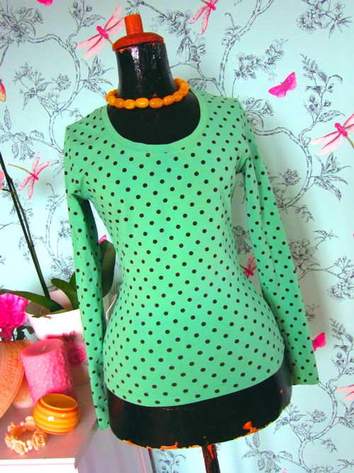 Tričko dots — foto 1