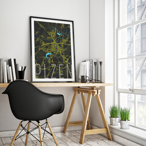 PLZEŇ, 50x70cm, elegantní, černá — foto 1