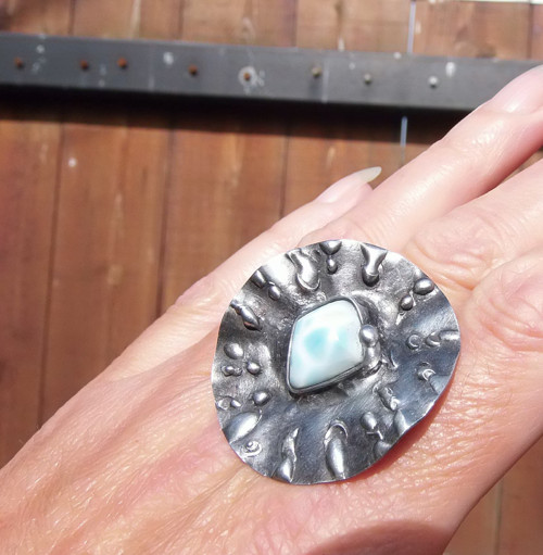 Nepřehlédnutelný (larimar) — foto 1