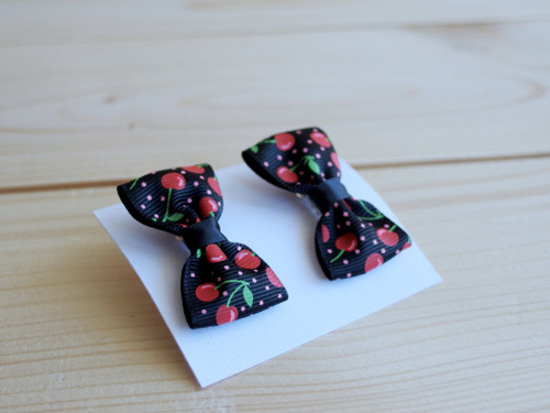 Mini sponky 2ks - černé s třešněmi — foto 1