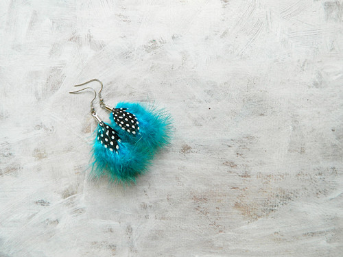 Peříčkové náušnice marabou - kolekce "mini" — foto 1