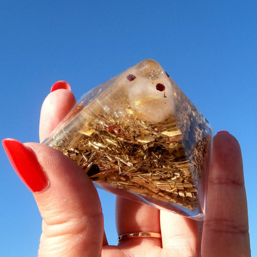 Pyramida, *Sagenit* — foto 1