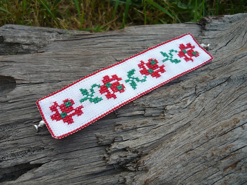 FOLK náramek vyšívaný — foto 1