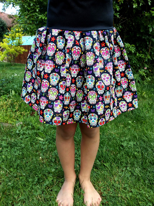 Sukýnka MUERTE — foto 1