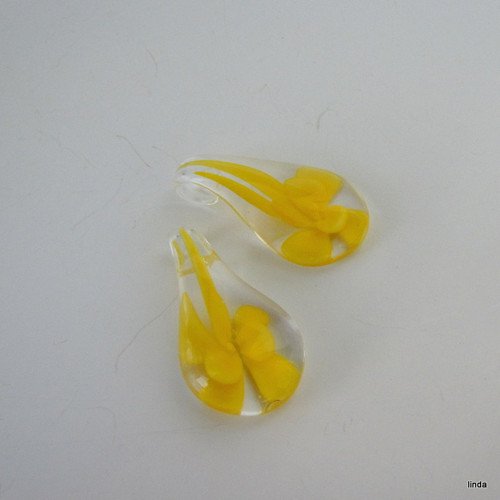 Slza s kytičkou - přívěsek 3cm * vinutka * 1ks/bal