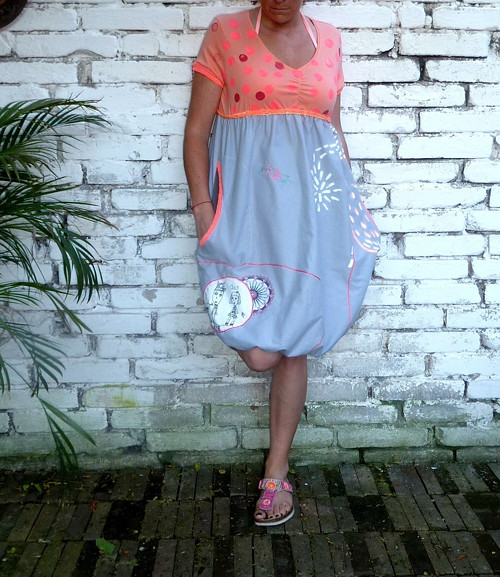 Happy - oversize šaty — foto 1