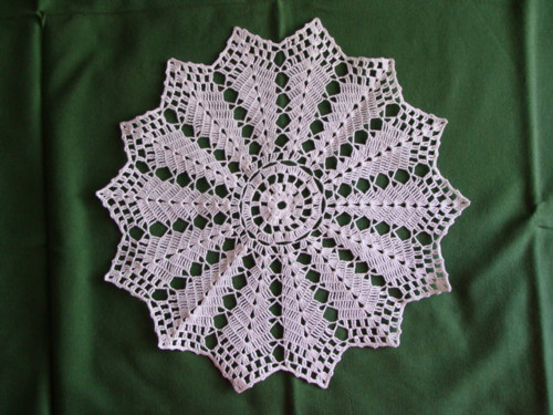 Háčkovaná dečka 38 cm — foto 1