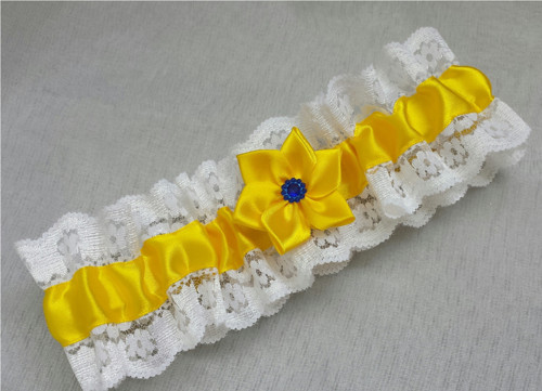 Krajkový ivory SW podvazek - Kanzashi