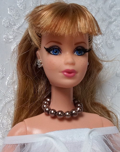 Šperk pro Barbie s perličkami — foto 1