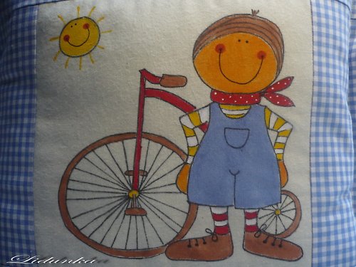 Cyklista a staré kolo — foto 1