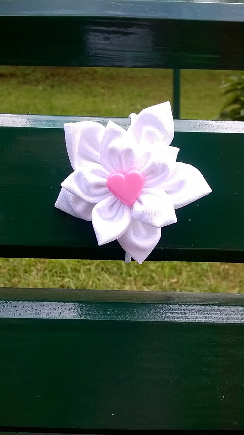 Kytička na gumičce