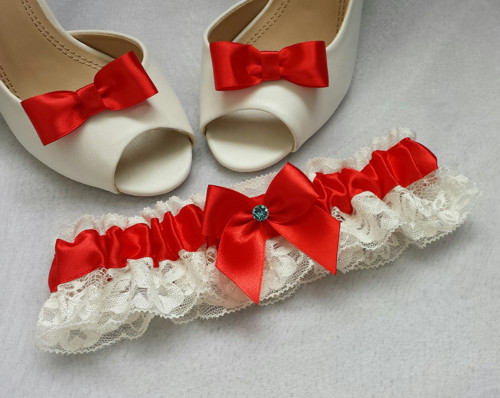 Krajkový Ivory/červený SW podvazek