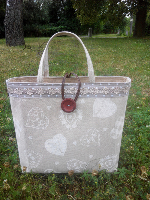 Taškokošík WHITE HEARTS:-) — foto 1