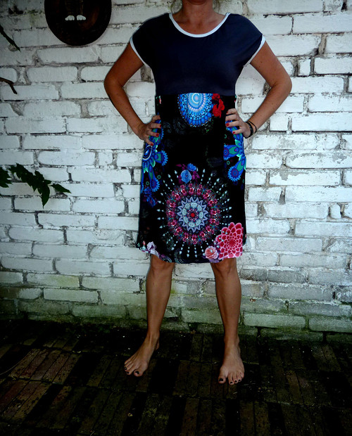 Ommys oversize šaty/top — foto 1