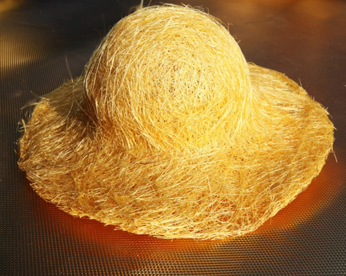 Sisalový mini klobouček
