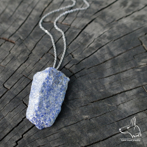 Přírodní lapis lazuli — foto 1