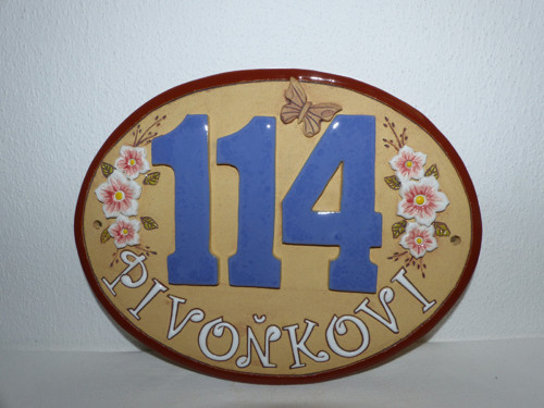 Domovní číslo se jménem /motiv plané růže- na obj.