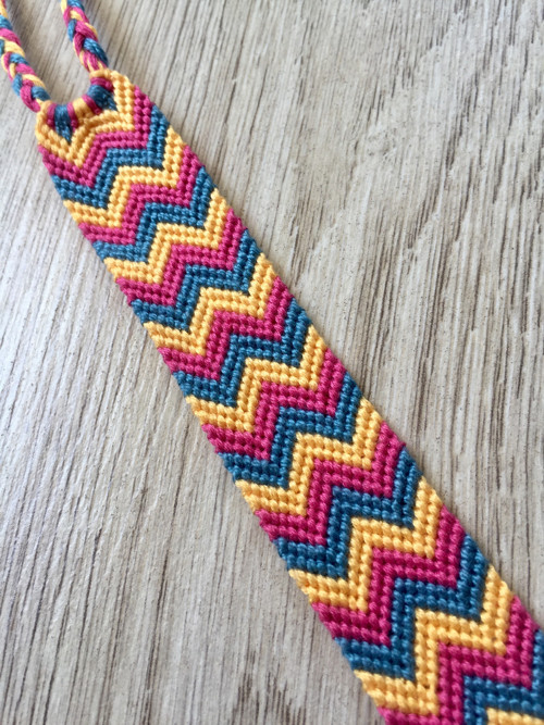 Hravý chevron