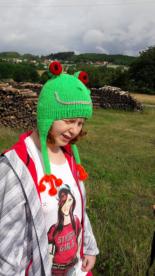 Ušanka Listovnice Červenooká — foto 1