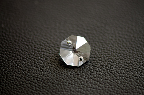 Křišťál 16x7mm korálek 2ks