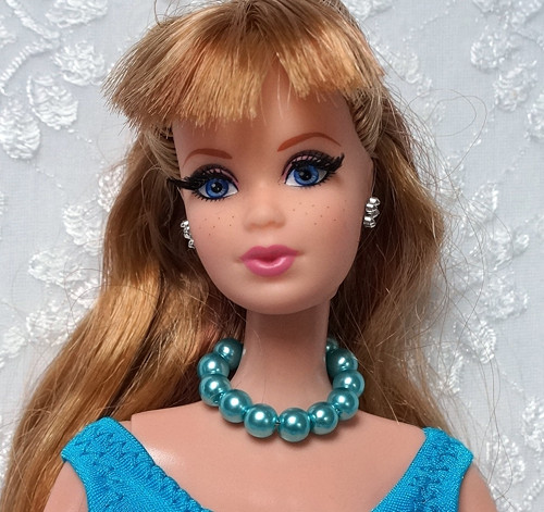 Šperk pro Barbie s perličkami — foto 1