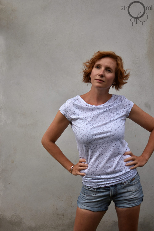 Bílé kropenaté s vodou, vel. XL — foto 1