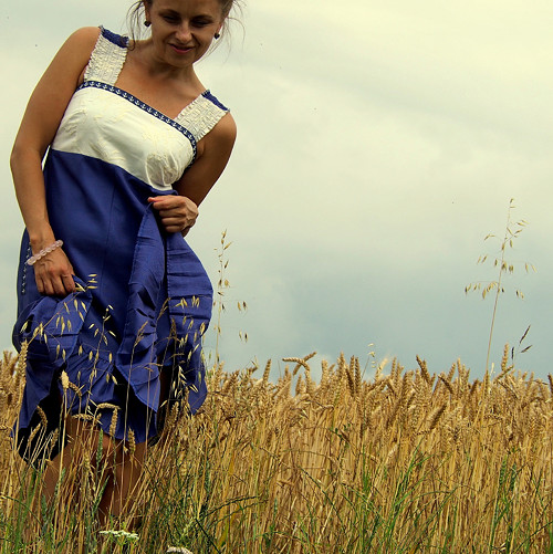 Vesmírná Blue...- šaty — foto 1
