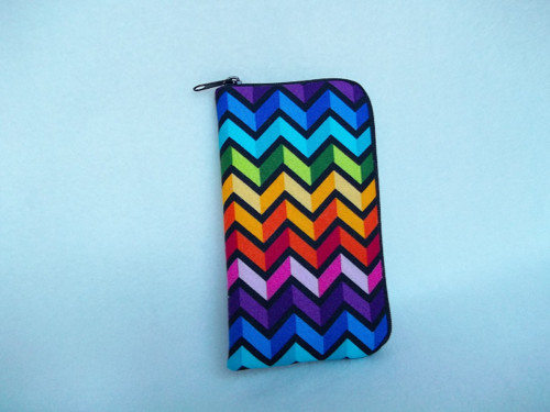 Obal na mobil - Chevron ( 15 cm )