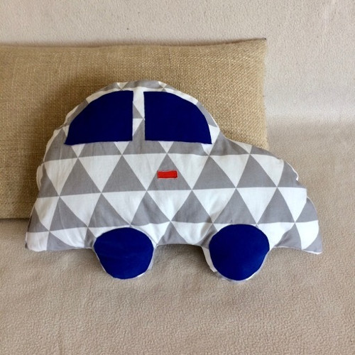 Bugatka Polštářek s modrými koly — foto 1