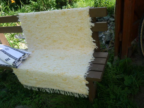 Ručně tkaný koberec 70 x 130cm — foto 1