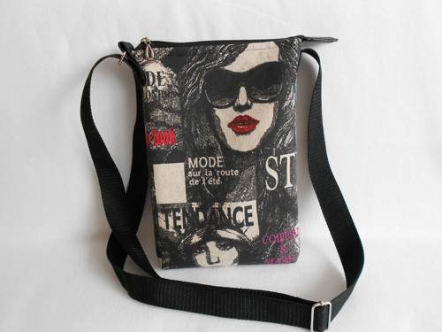 Crossbody - tváře — foto 1