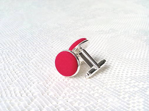 Retro cufflinks (red)