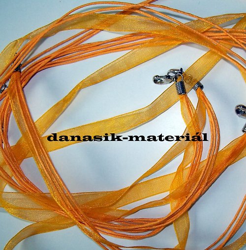 ORANŽOVÉ ŠŇŮRKY 3+1 SVĚTLEJŠÍ — foto 1