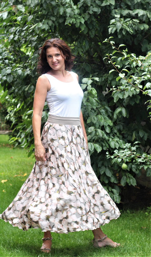 Polokolová sukně — foto 1