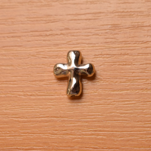 Křížek -korálek - 14mm x 12mm