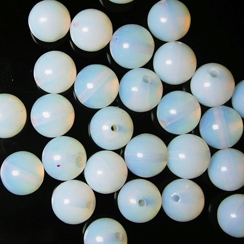 Opalit = Sklo, cca. 8x8x8 mm, 2 ks.