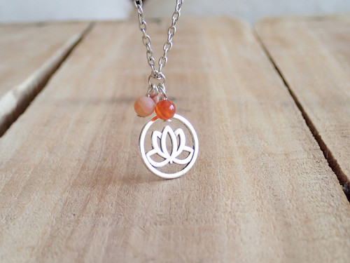Lotus orange — foto 1