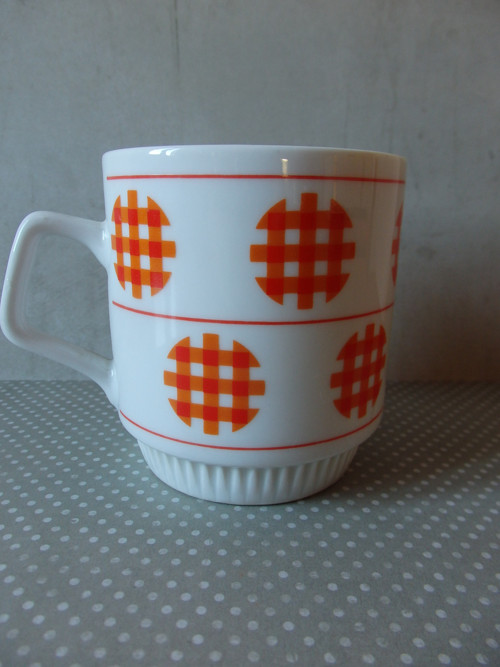 Retro hrnek Royal Dux SLEVA — foto 1