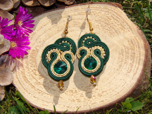 Sutaškové náušnice Emerald gold