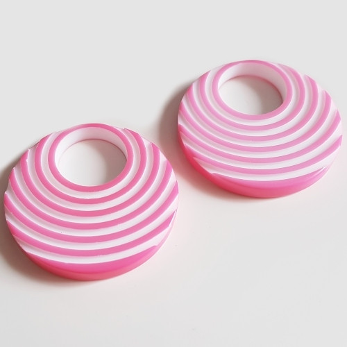 Plastový donut, růžová, 38 mm (1ks)