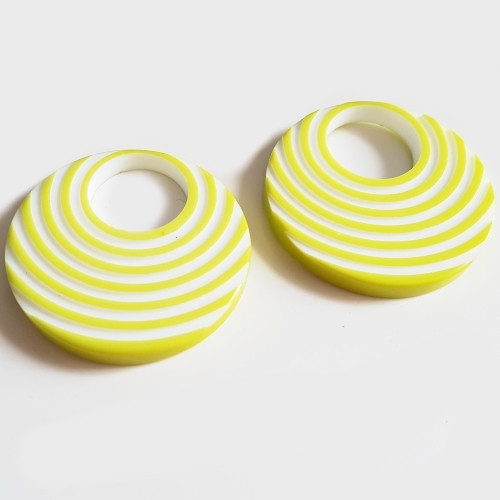 Plastový donut, zelená, 38 mm (1ks)