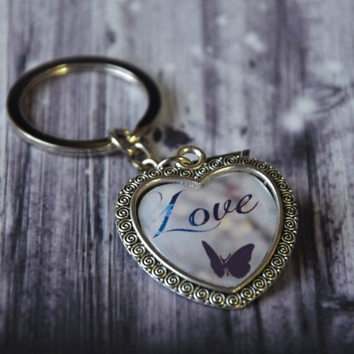 Přívěsek Love — foto 1
