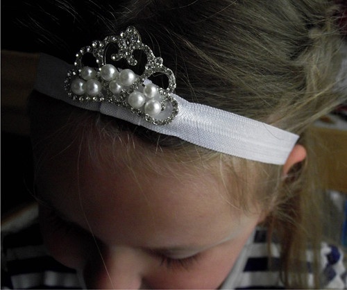 Čelenka pro princezny - korunka - bílá — foto 1