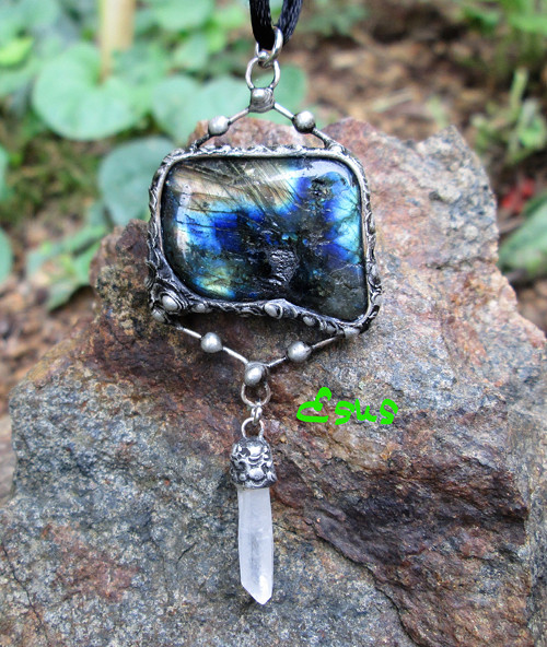 Šperk ,, Mystic " — foto 1