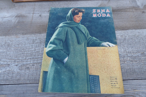 Časopis Žena a móda, číslo 10/1954